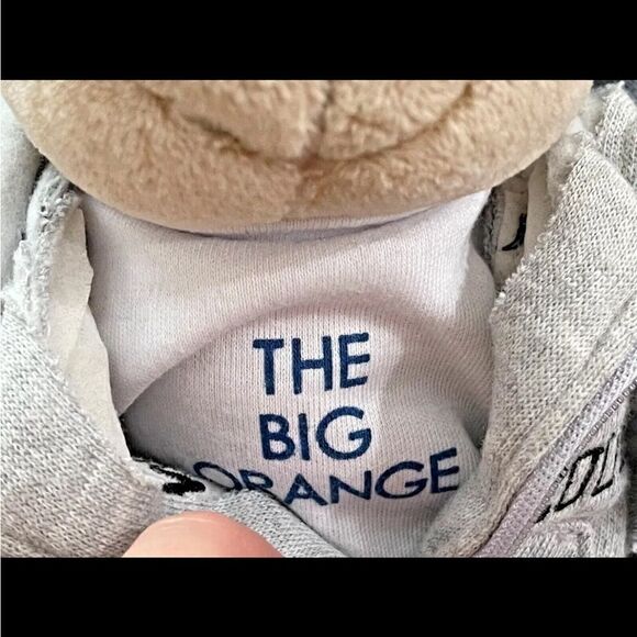 STARBUCKS COFFEE ORANGE COUNTY
BEAR BARISTA, PLUSH STUFFED ANIMAL - Picture 5 of 7